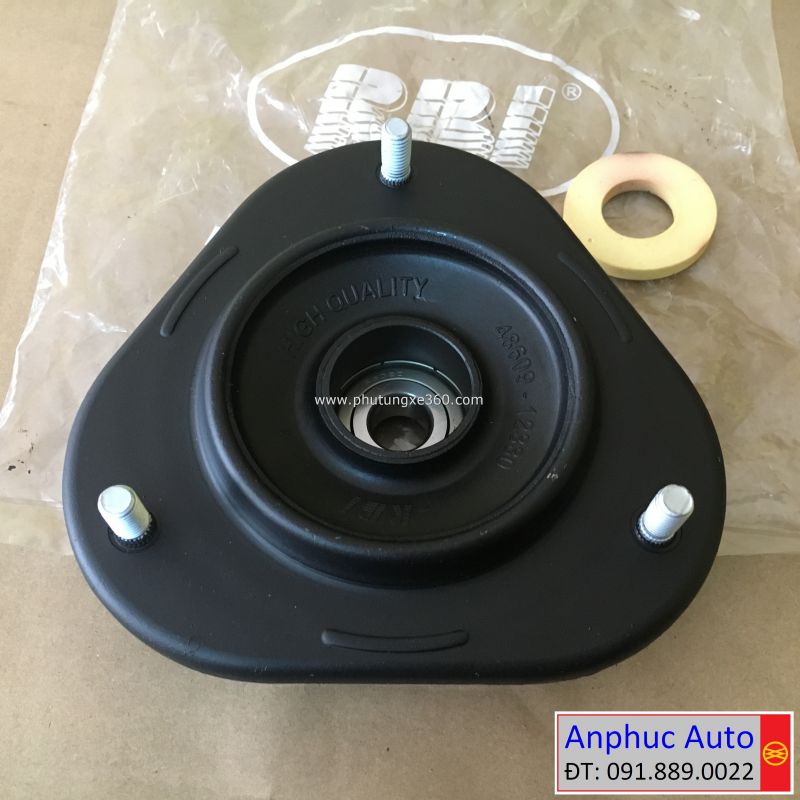 bat beo phuoc nhun toyota corolla.jpg